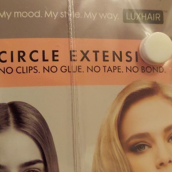 HOW Circle Hair Extension Black 10" NWT - Picture 5 of 9